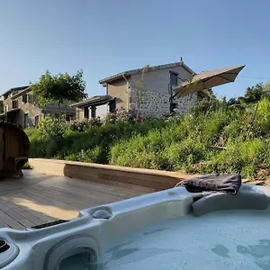 De Charme Pour Couple Avec Sauna Et Jacuzzi Extérieurs Privatifs , Peaugres France